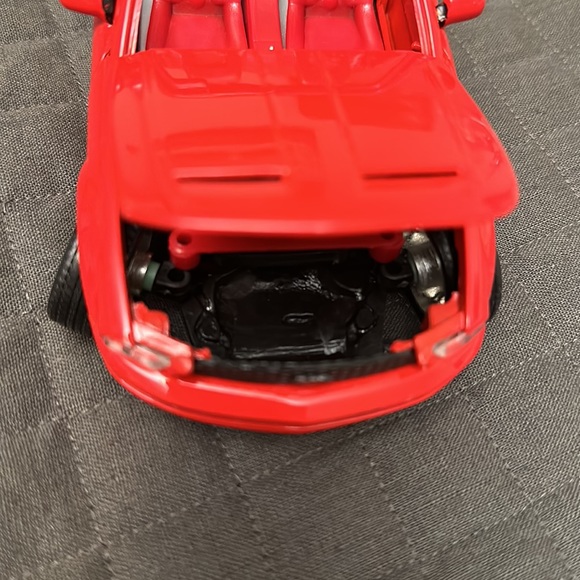 MAISTO ASSEMBLY LINE DIE CAST MODEL KIT FORD MUSTANG RED GT CONCEPT CONVERTIBLE - Picture 9 of 10